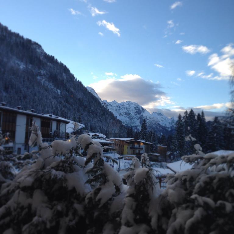 Hotel Chalet All'Imperatore Madonna Exterior foto