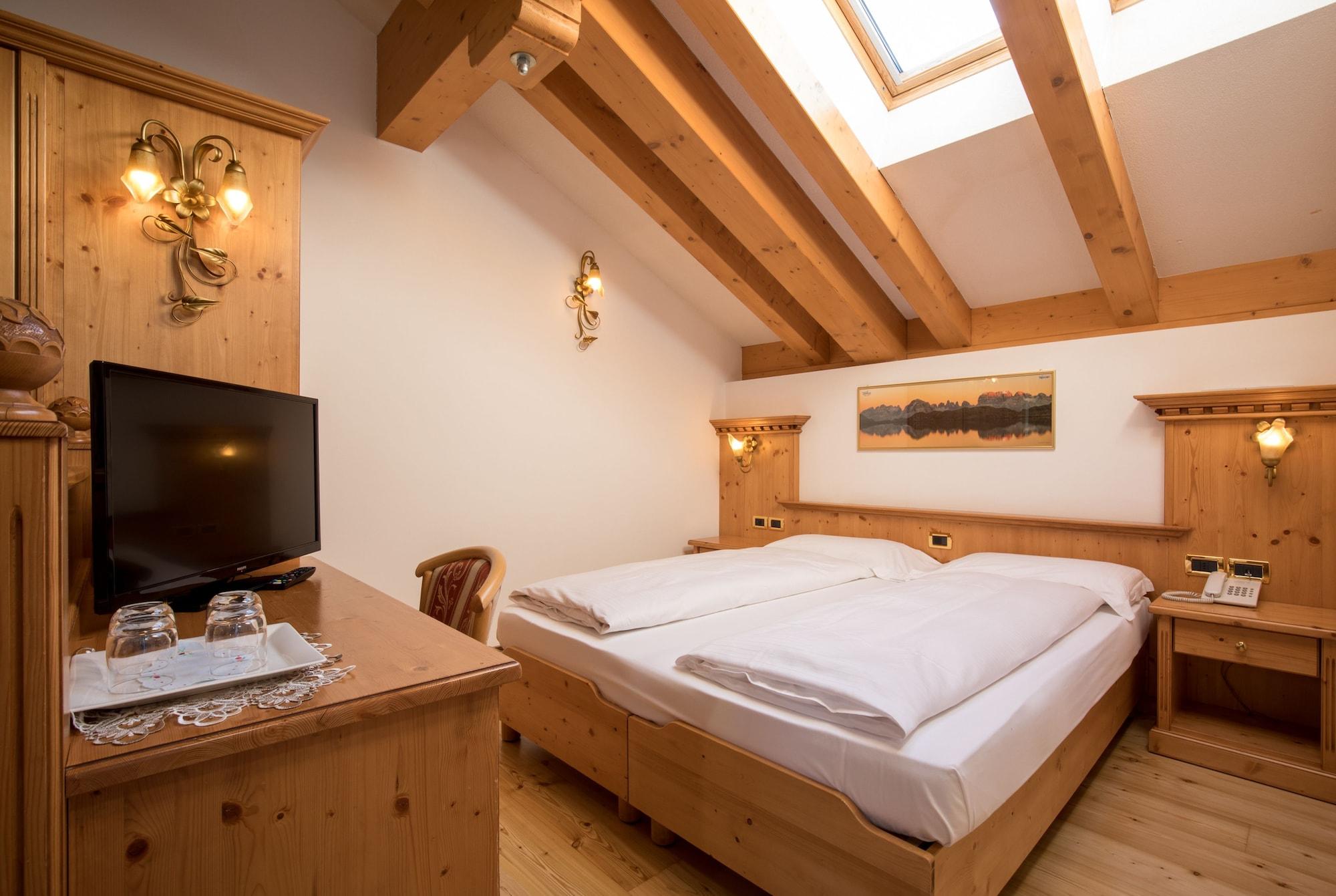Hotel Chalet All'Imperatore Madonna Exterior foto