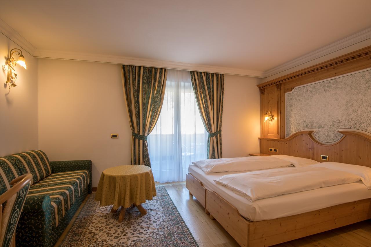 Hotel Chalet All'Imperatore Madonna Exterior foto