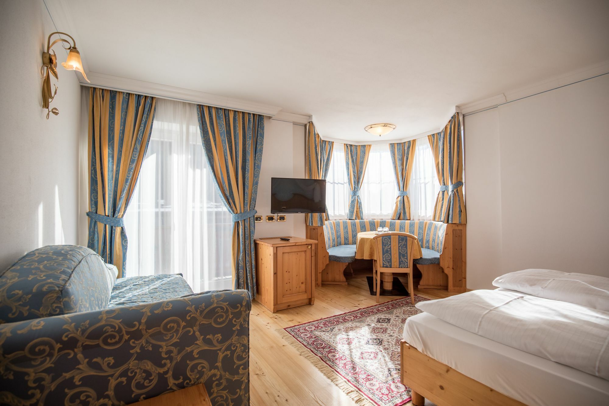 Hotel Chalet All'Imperatore Madonna Exterior foto